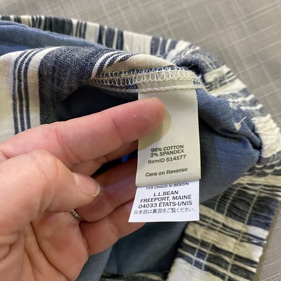 L. L. Bean Women’s Shorts. Women’s size 8 - Picture 14 of 14